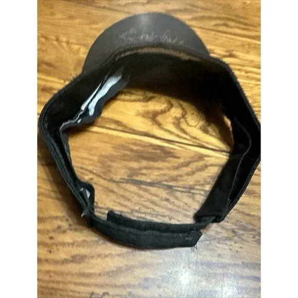 Autographed/signed JENNIE FINCH Visor Hat.Black  display picture 2